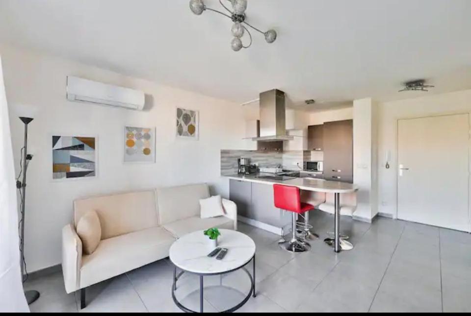 Massalia Flat Climatise Marseille